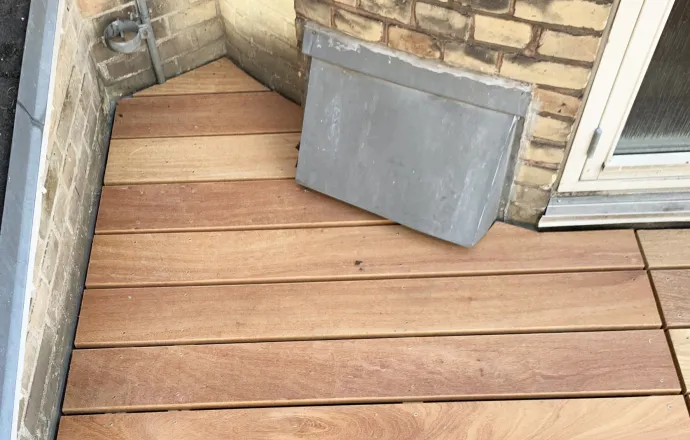 A/S Nortvig - Træterrasse og indskudt branddæk