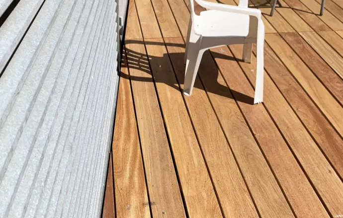 A/S Nortvig - Træterrasse og indskudt branddæk